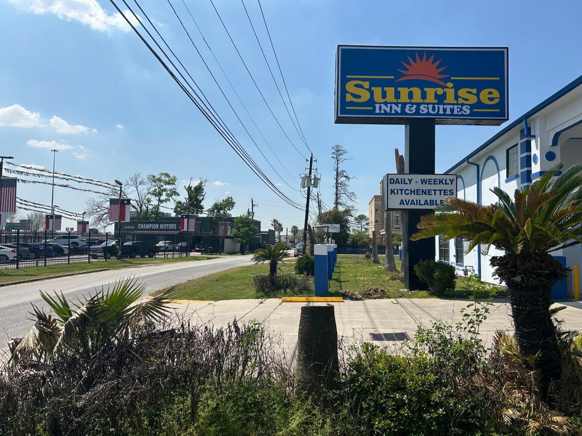 Sunrise Inn & Suites แชนเนลวิว ภายนอก รูปภาพ